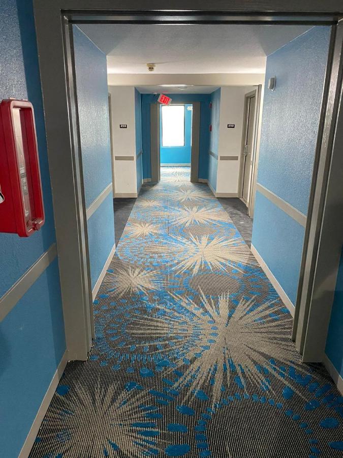Days Inn By Wyndham Waco University Area Εξωτερικό φωτογραφία