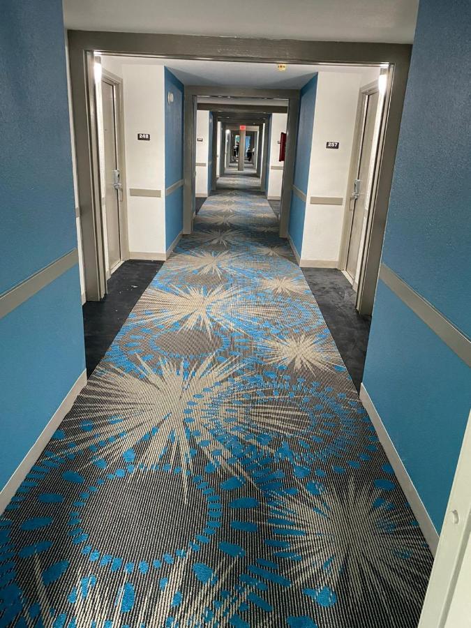 Days Inn By Wyndham Waco University Area Εξωτερικό φωτογραφία