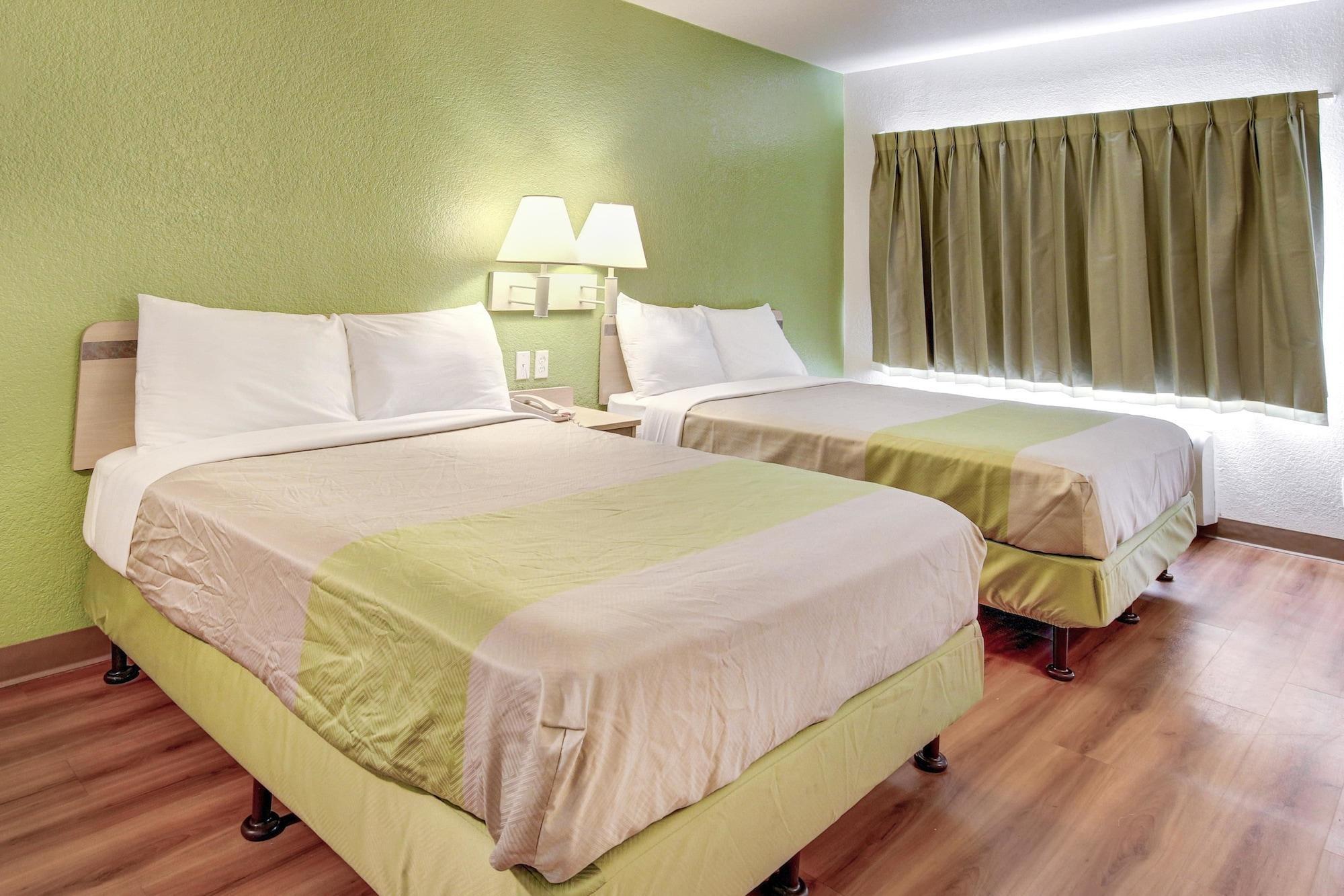 Days Inn By Wyndham Waco University Area Εξωτερικό φωτογραφία